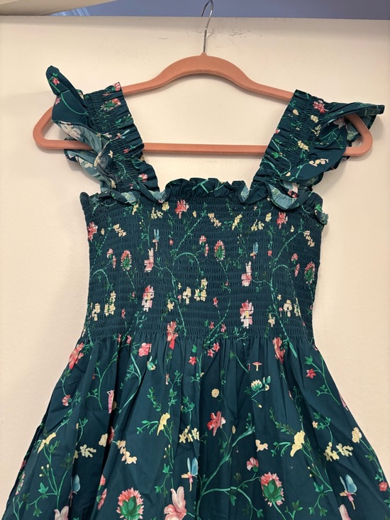 Hill House Home Ellie Nap Dress in a green floral print. XS - Picture 2 of 4